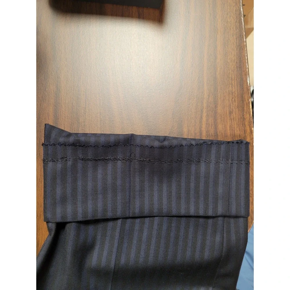 LUCA ROSSI ITALIA Mens 44R 2piece Suit W38x28 sleeve 33